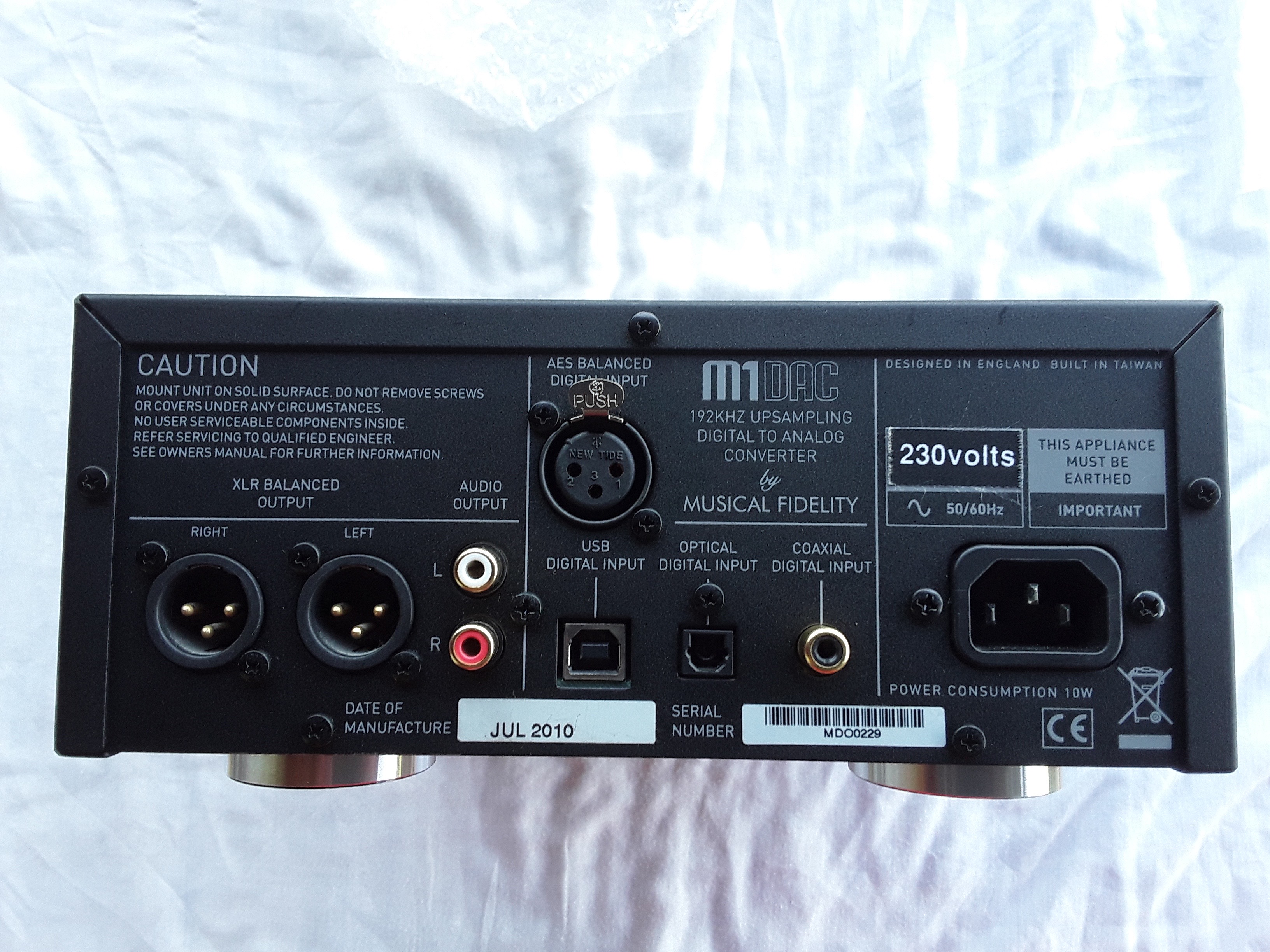 Convertisseur audio numérique / analogique M1 DAC